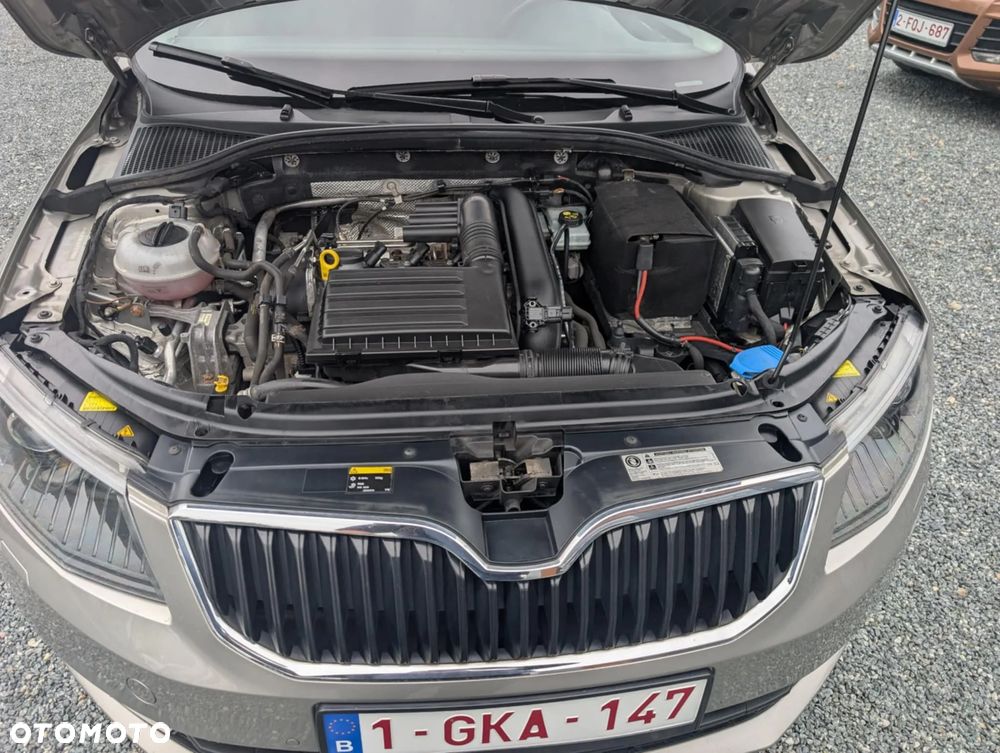 Skoda Octavia 1.4 TSI Ambition - 11