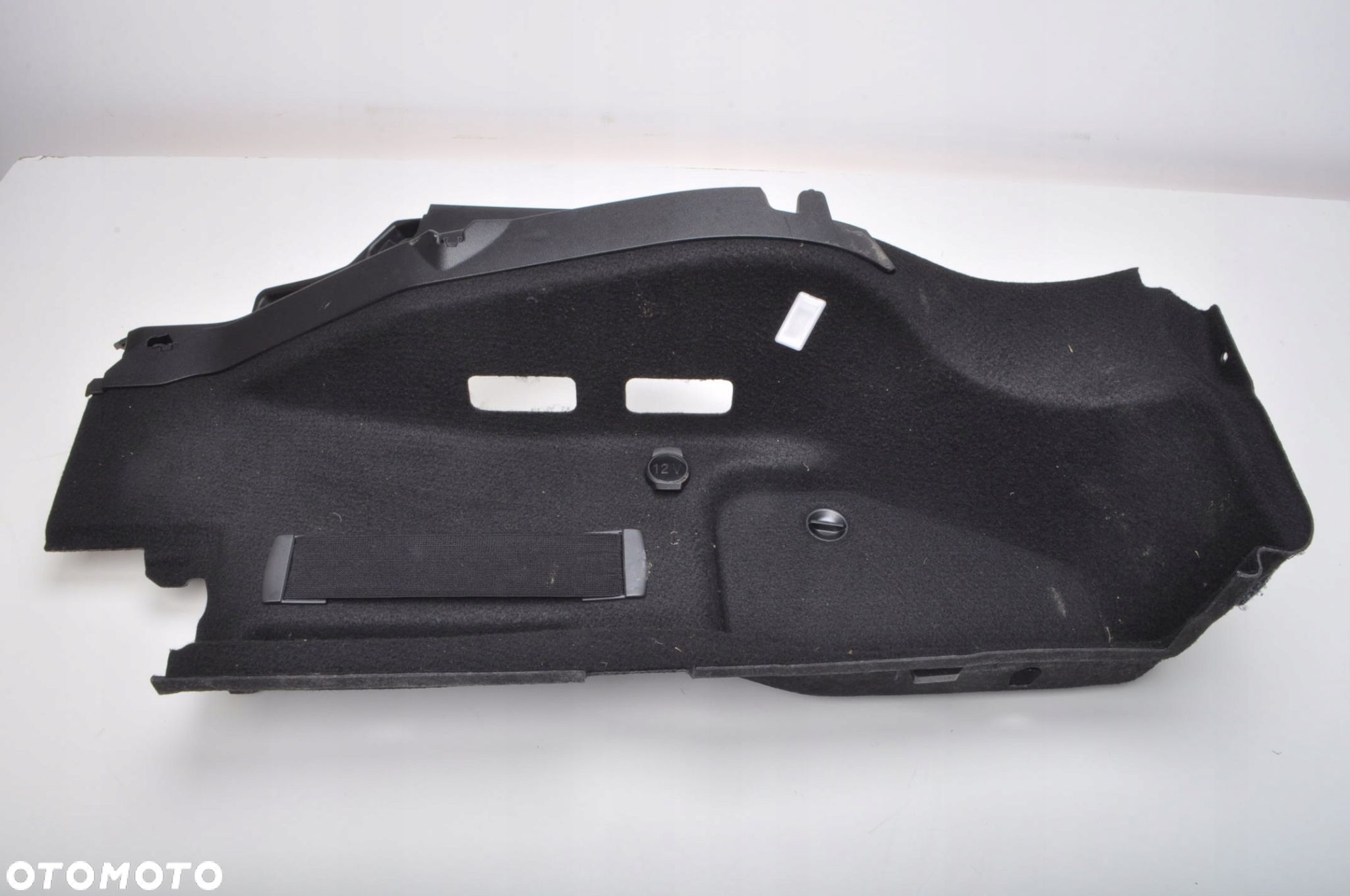 TOYOTA SUPRA MK5 BOCZEK BAGAŻNIKA PRAWY TYLNY 23R 8811762 - 1