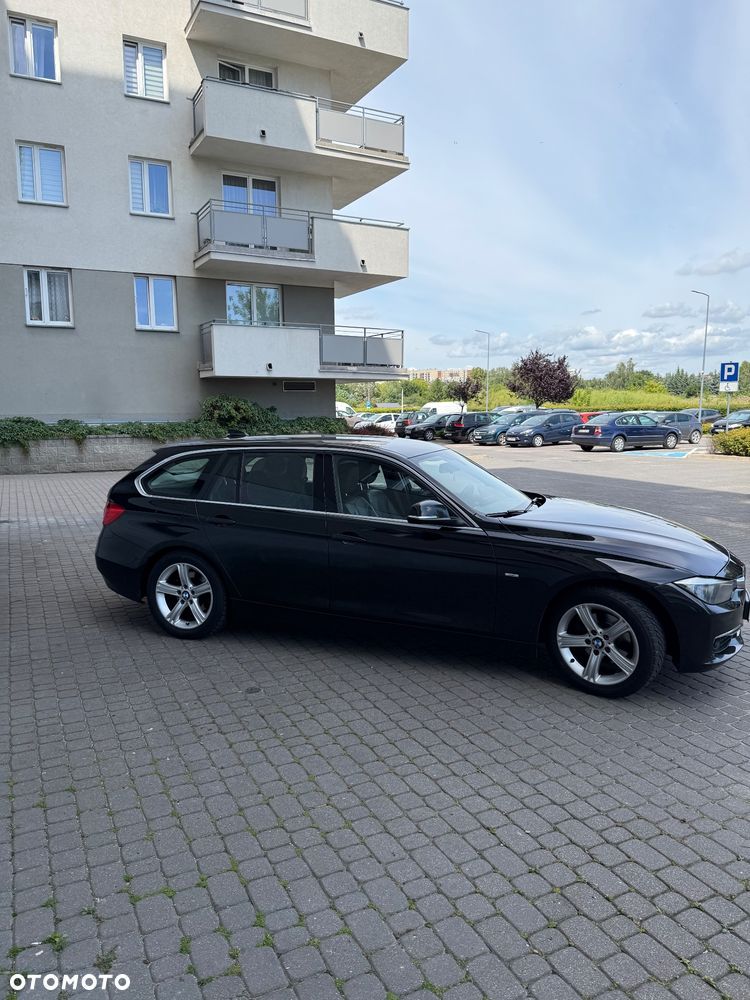 BMW Seria 3 318d - 4