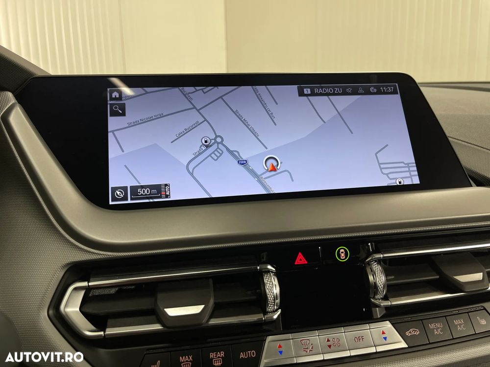 BMW Seria 2 218d AT - 17