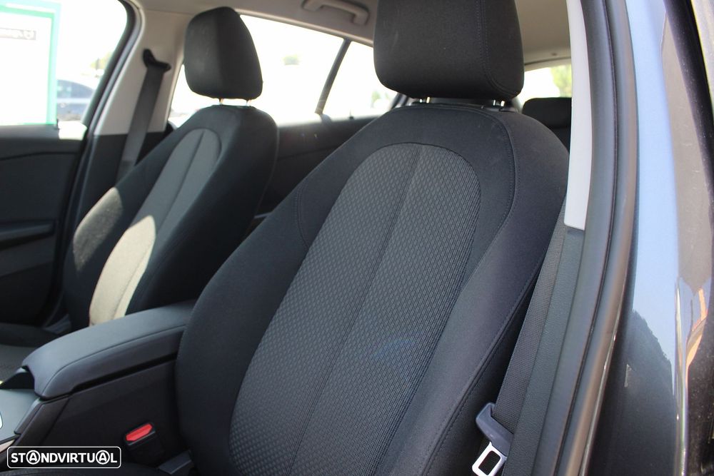 BMW 116 d Corporate Edition Auto - 33