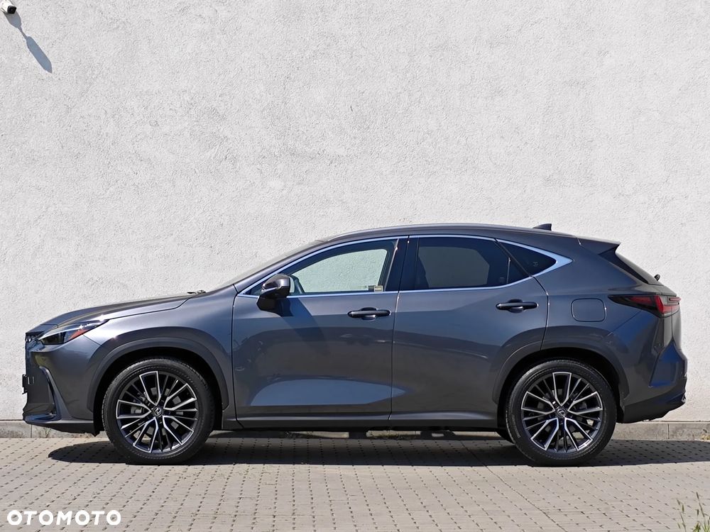 Lexus NX 350h Omotenashi AWD - 8