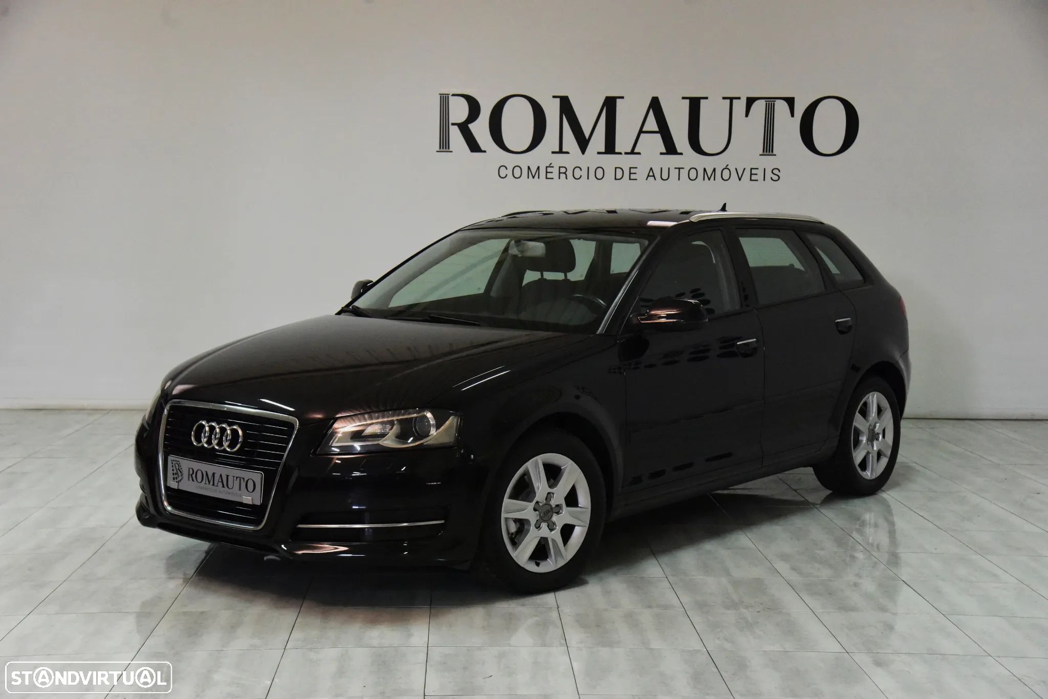Audi A3 Sportback 1.6 TDI Attraction Special Edition - 1