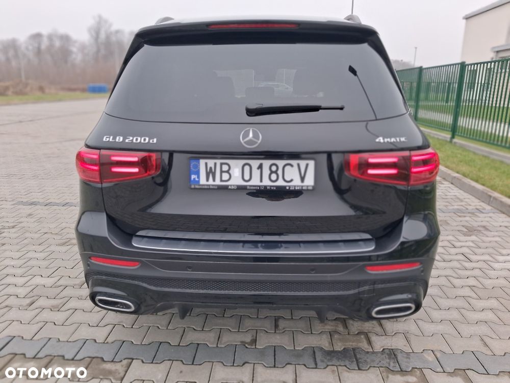 Mercedes-Benz GLB 200 d 4-Matic AMG Line 8G-DCT - 6