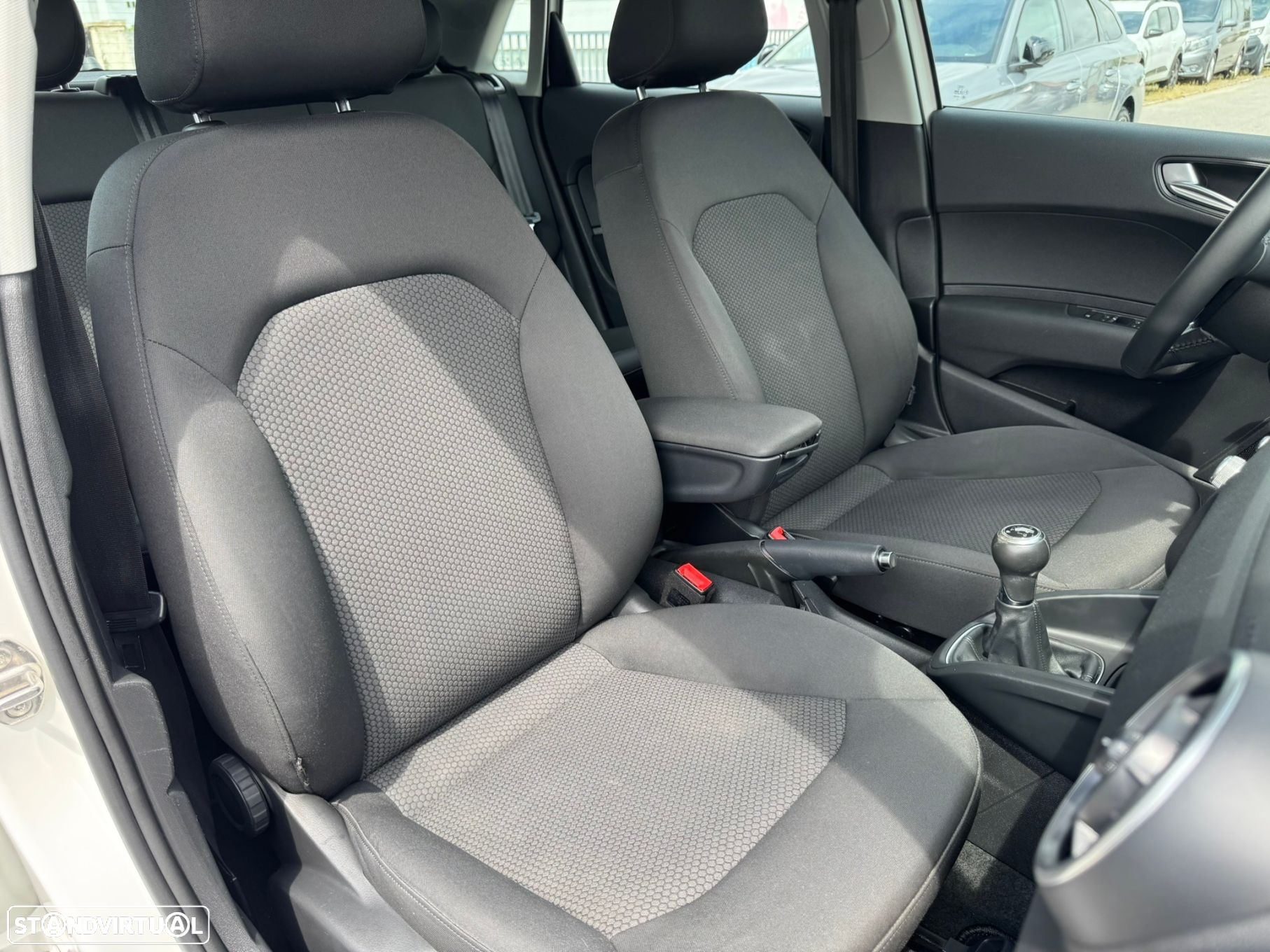 Audi A1 Sportback 1.4 TDI Design - 16