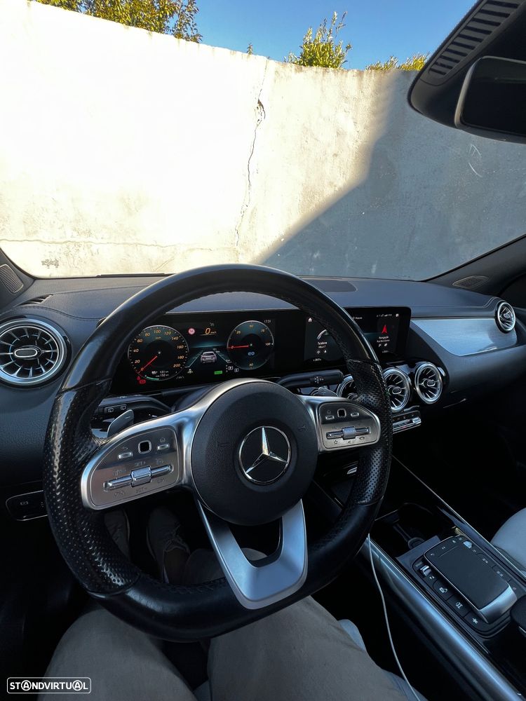 Mercedes-Benz EQA - 32