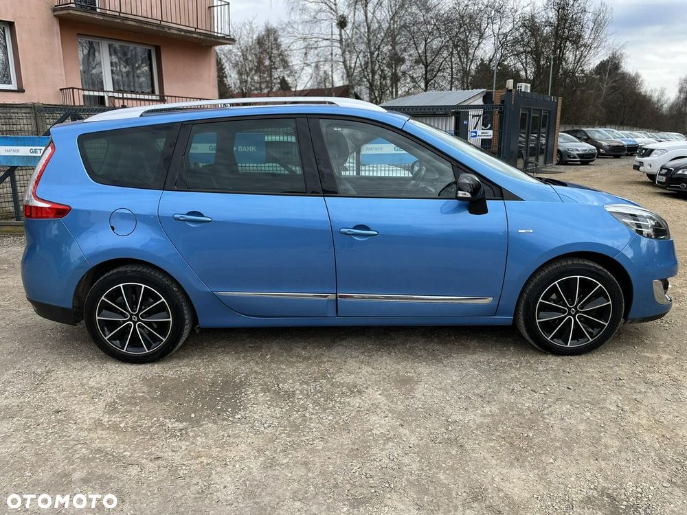 Renault Grand Scenic - 8