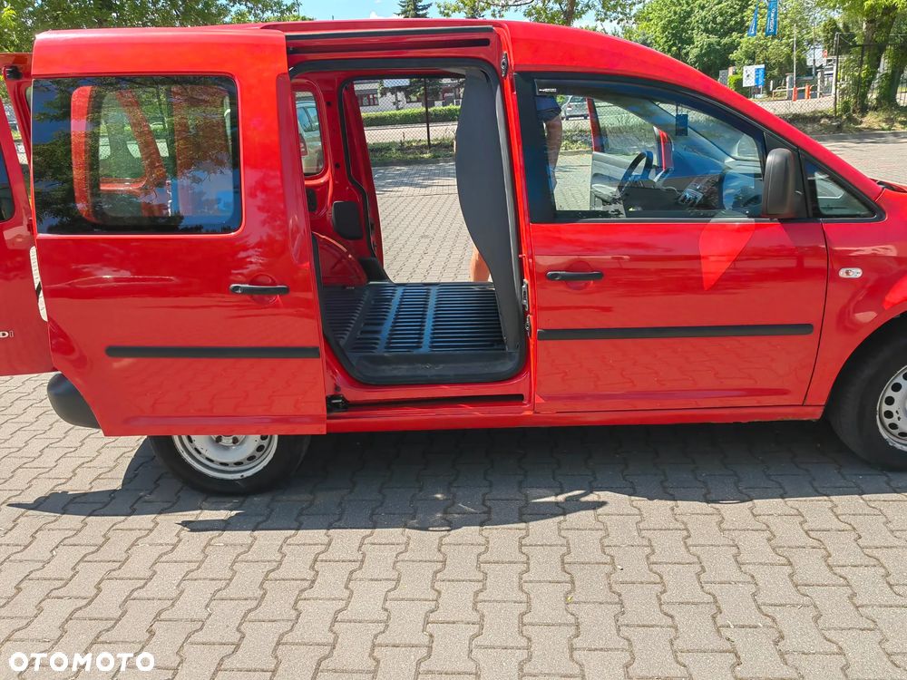Volkswagen Caddy 1.6 (7-Si.) DSG Edition 30 - 2