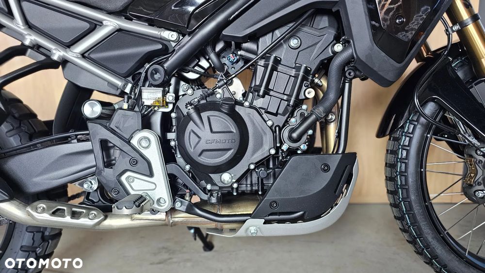 CFMoto 450MT - 5