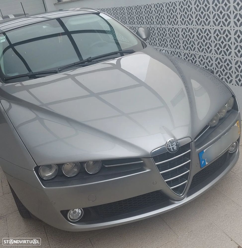 Alfa Romeo 159 Sportwagon 1.9 JTDm 16V Elegante - 6