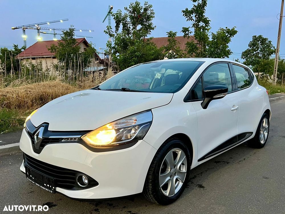 Renault Clio 1.2 16V 75 Dynamique - 1