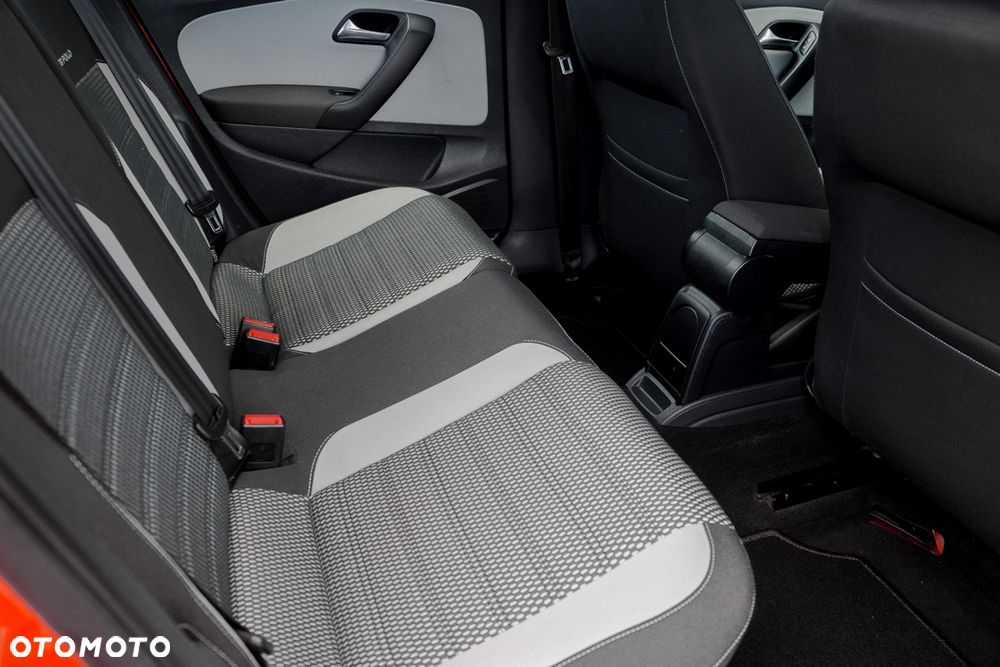 Volkswagen Polo Cross - 37