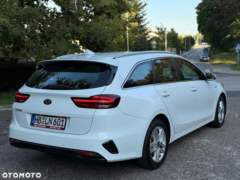 Kia Ceed - 7