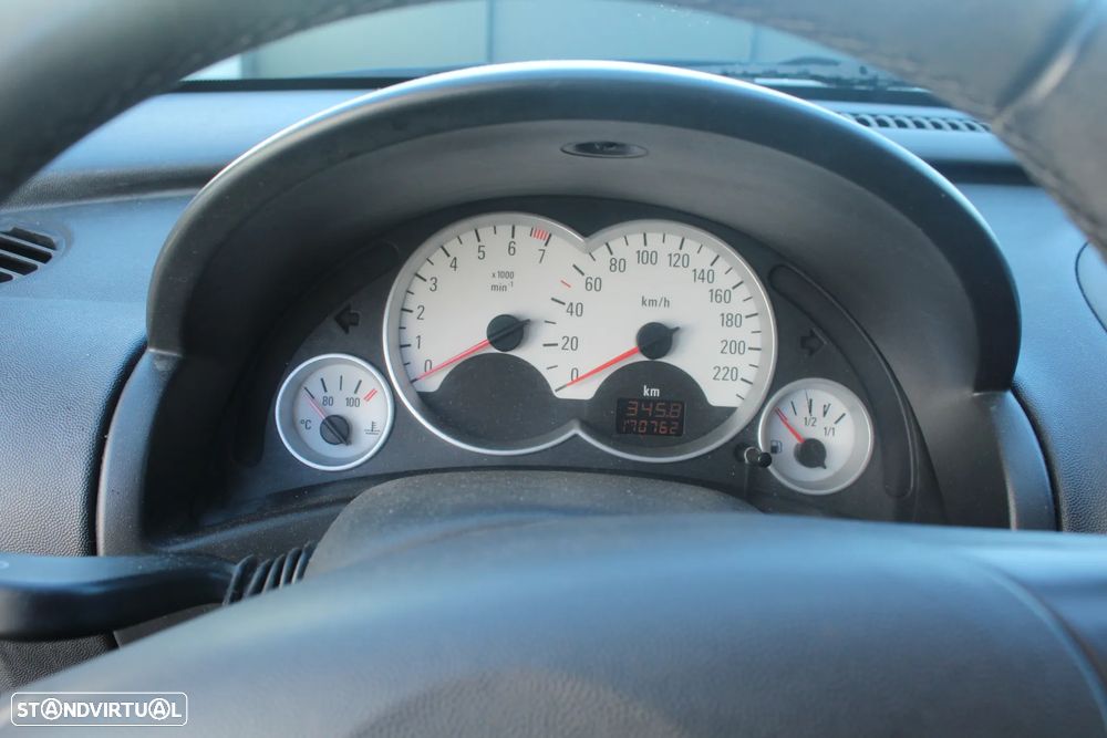 Opel Corsa 1.2 Twinport Enjoy - 6