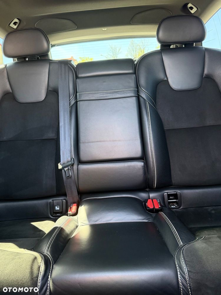Volvo V90 T6 AWD R-Desgin - 11