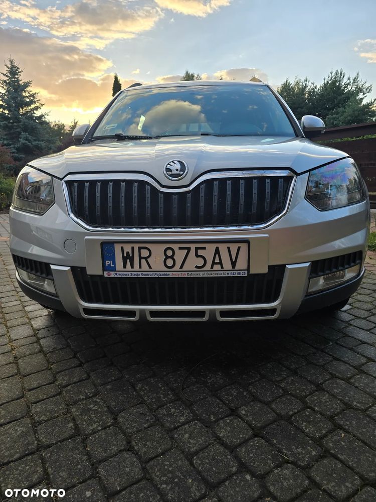 Skoda Yeti Tour 2.0 TDI SCR 4x4 - 12
