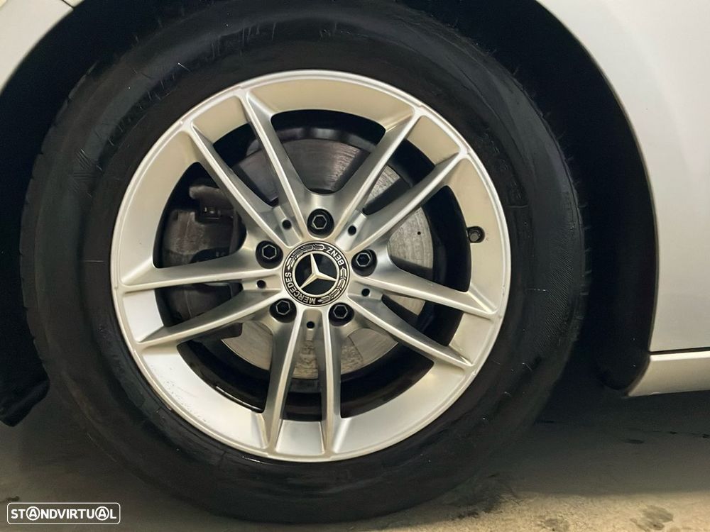 Mercedes-Benz A 180 - 9