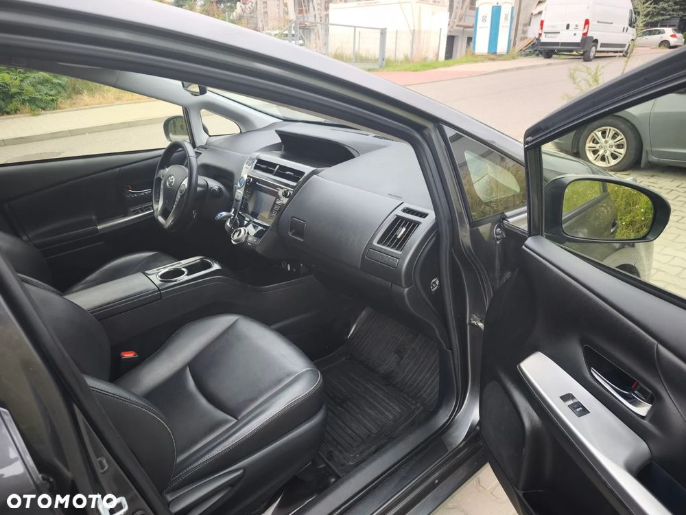 Toyota Prius+ (Hybrid) Executive - 7