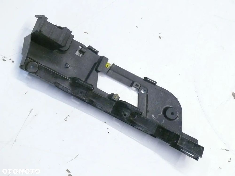 ŚLIZG MOCOWANIE ZDERZAKA PRZEDNI LEWY JAGUAR F-PACE 2015 - 2