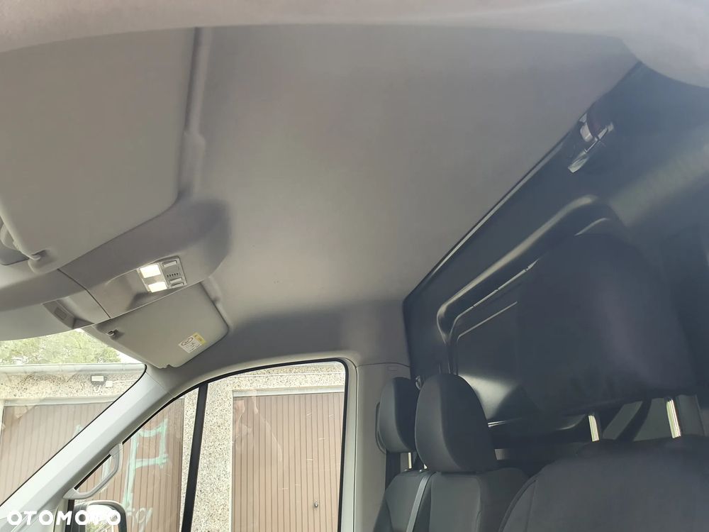 Volkswagen CRAFTER - 24
