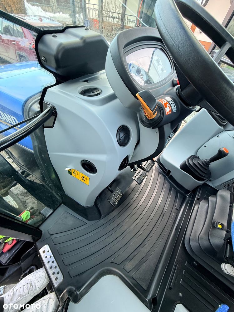 New Holland T5.105 - 10