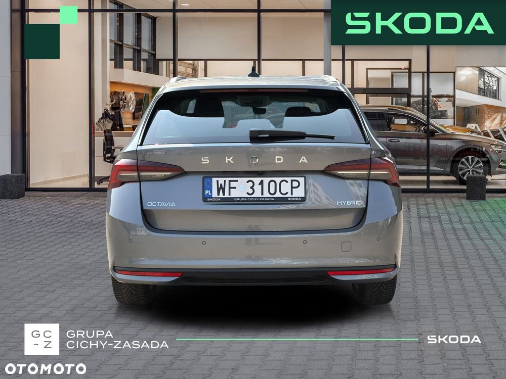 Skoda Octavia - 4