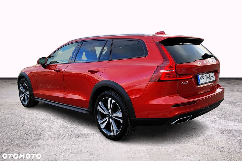 Volvo V60 Cross Country Pro D4 AWD - 4