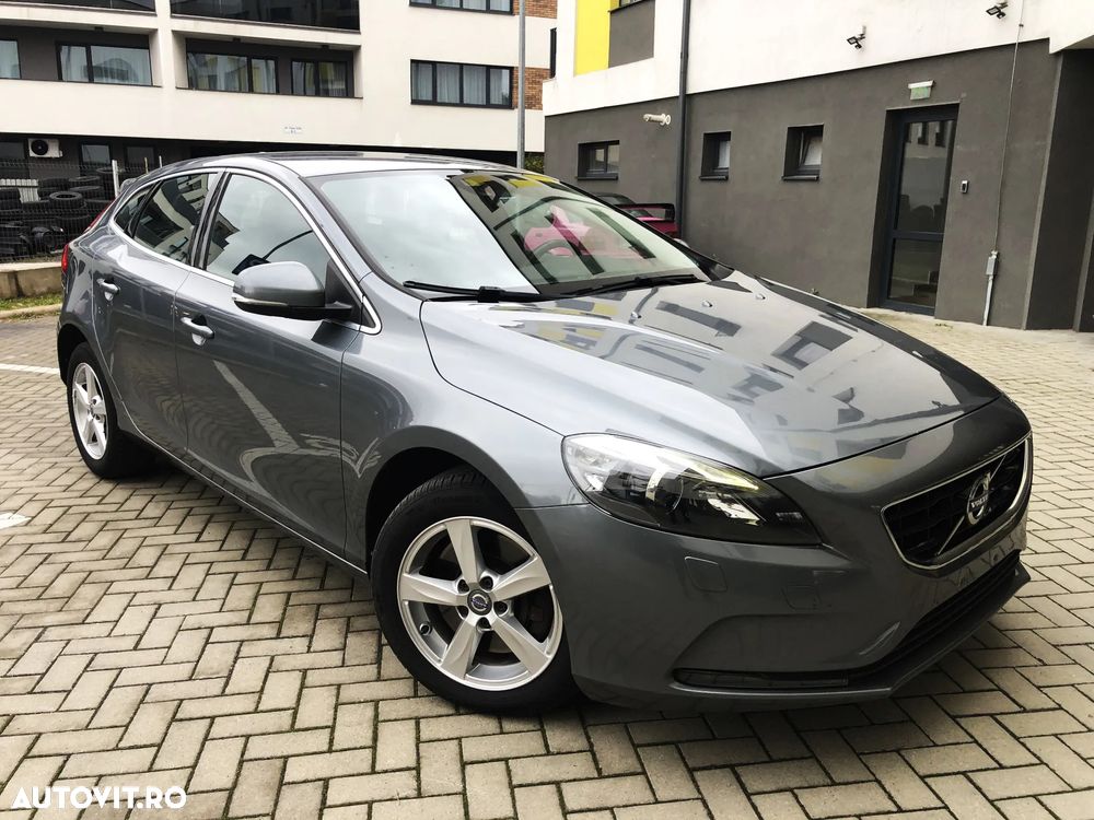 Volvo V40 D3 Geartronic Momentum - 3