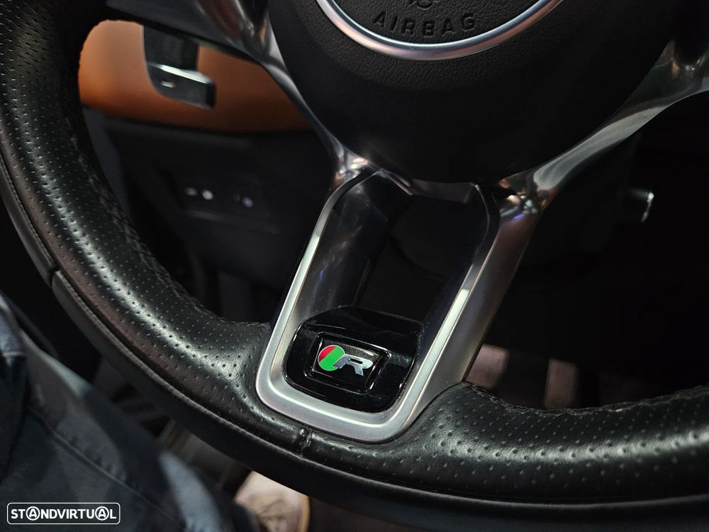 Jaguar F-Pace 2.0 P400e AWD R-Dynamic SE - 35