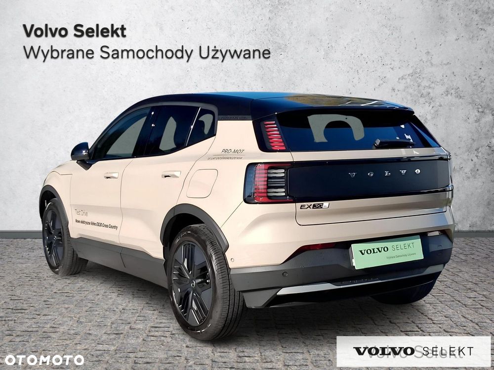 Volvo EX30 - 5