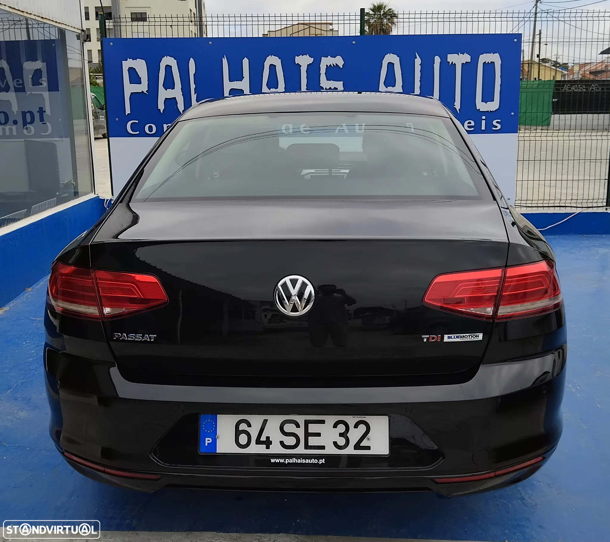 VW Passat 1.6 TDI BlueMotion - 18