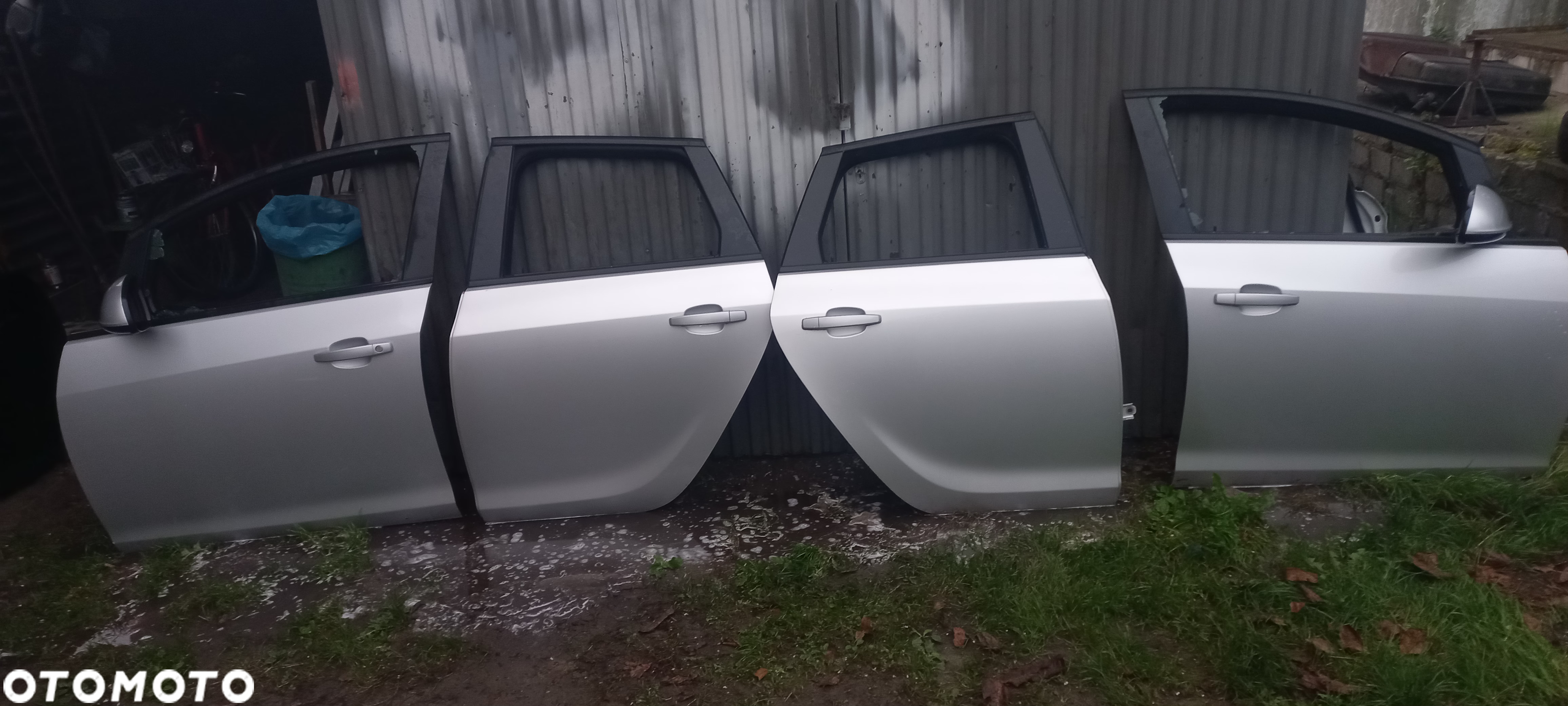 opel astra j drzwi   zderzak klapa  lampy błotnik drzwi z176 poznan - 2