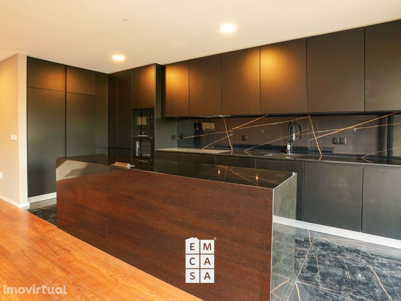 Moradia em Banda T3 Venda em Fânzeres e São Pedro da Cova,Gondomar - Grande imagem: 5/53