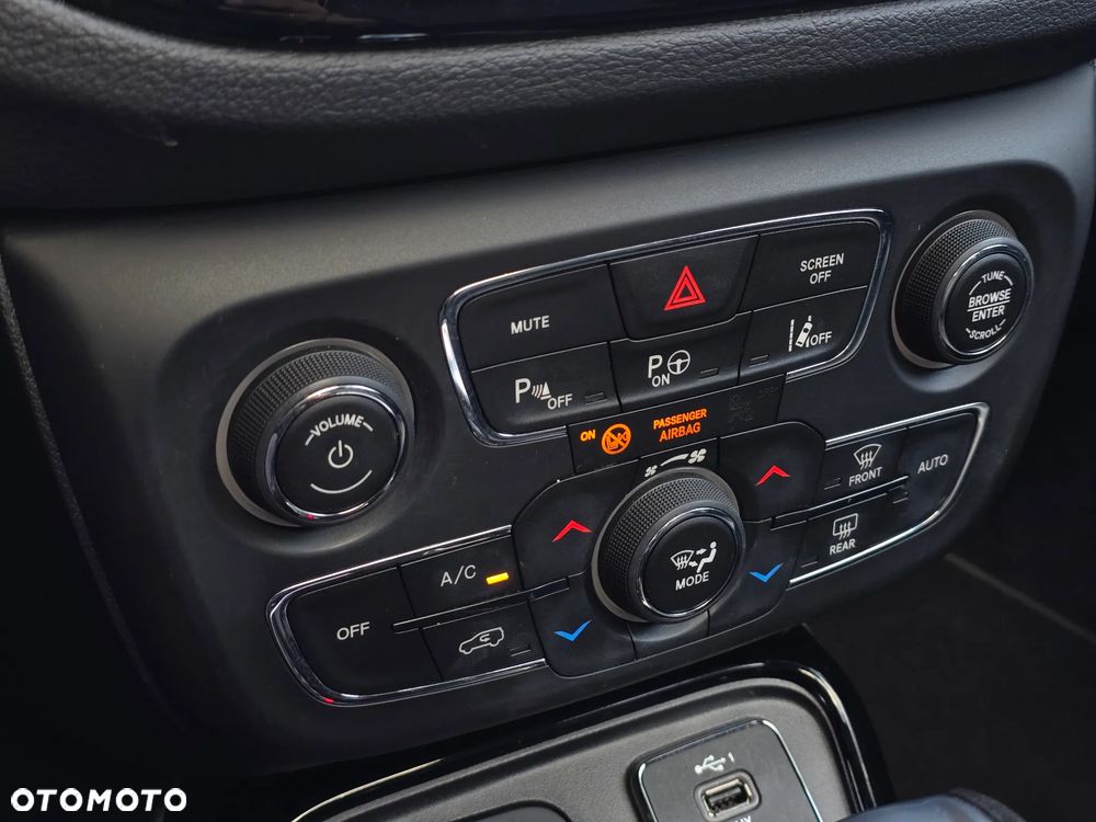 Jeep Compass 2.0 MultiJet Active Drive Automatik Limited - 31