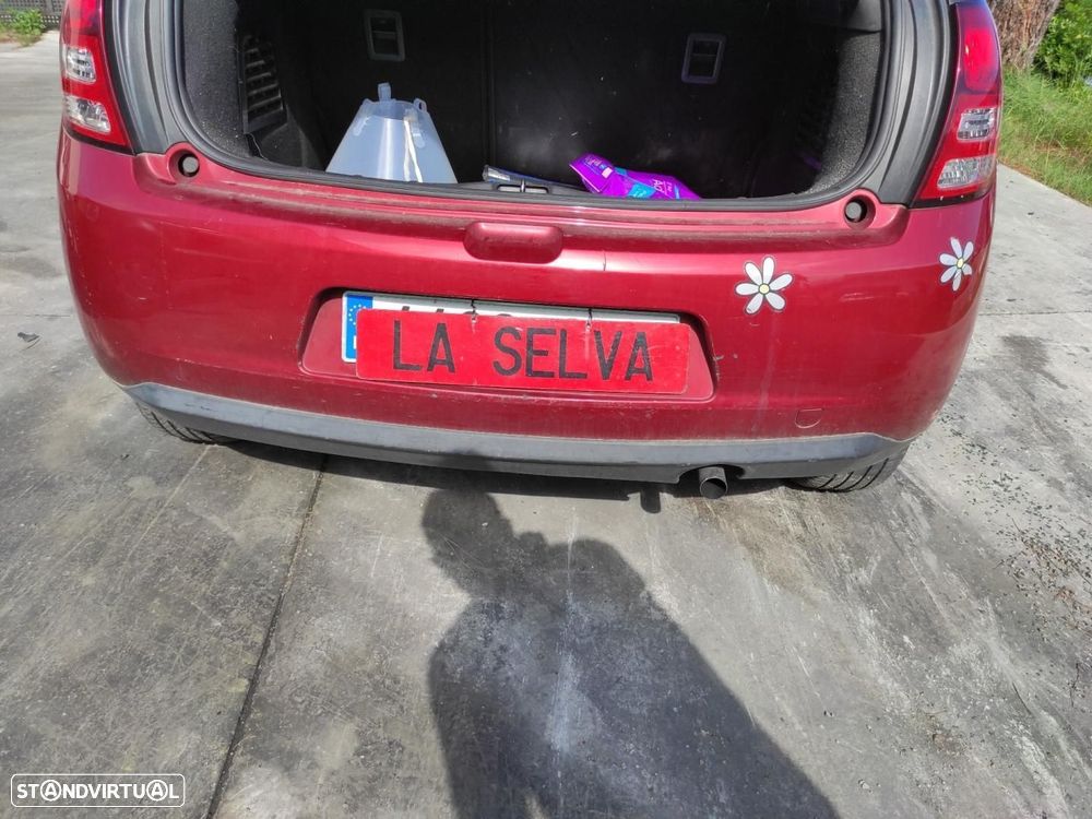 PARA-CHOQUES TRASEIRO CITROEN C3 - 1