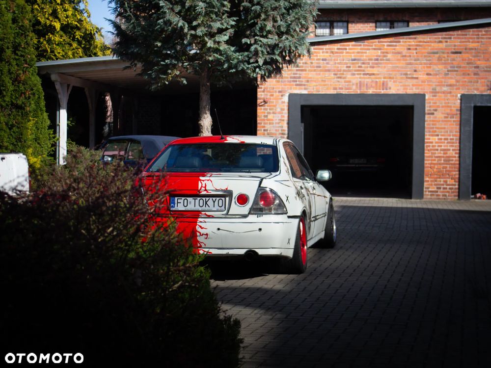 Lexus IS 200 Classic - 25