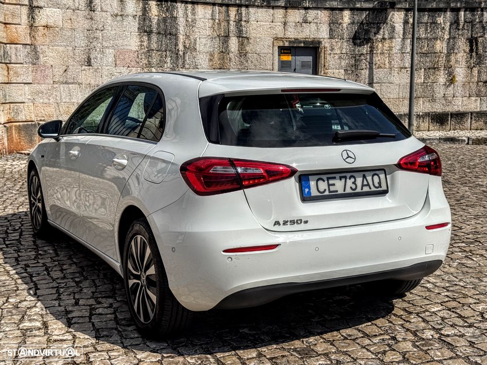 Mercedes-Benz A 250 - 5