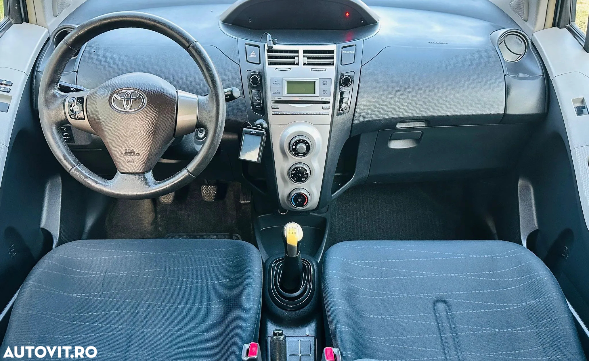 Toyota Yaris - 7