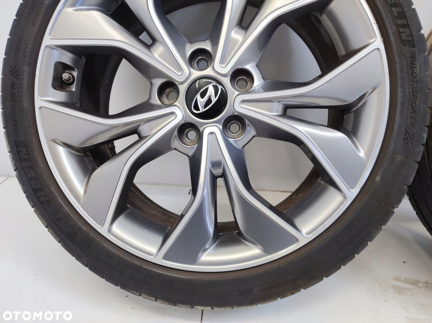 KOŁA LETNIE ALUSY FELGI ALUMINIOWE HYUNDAI I30 III 3 - 4