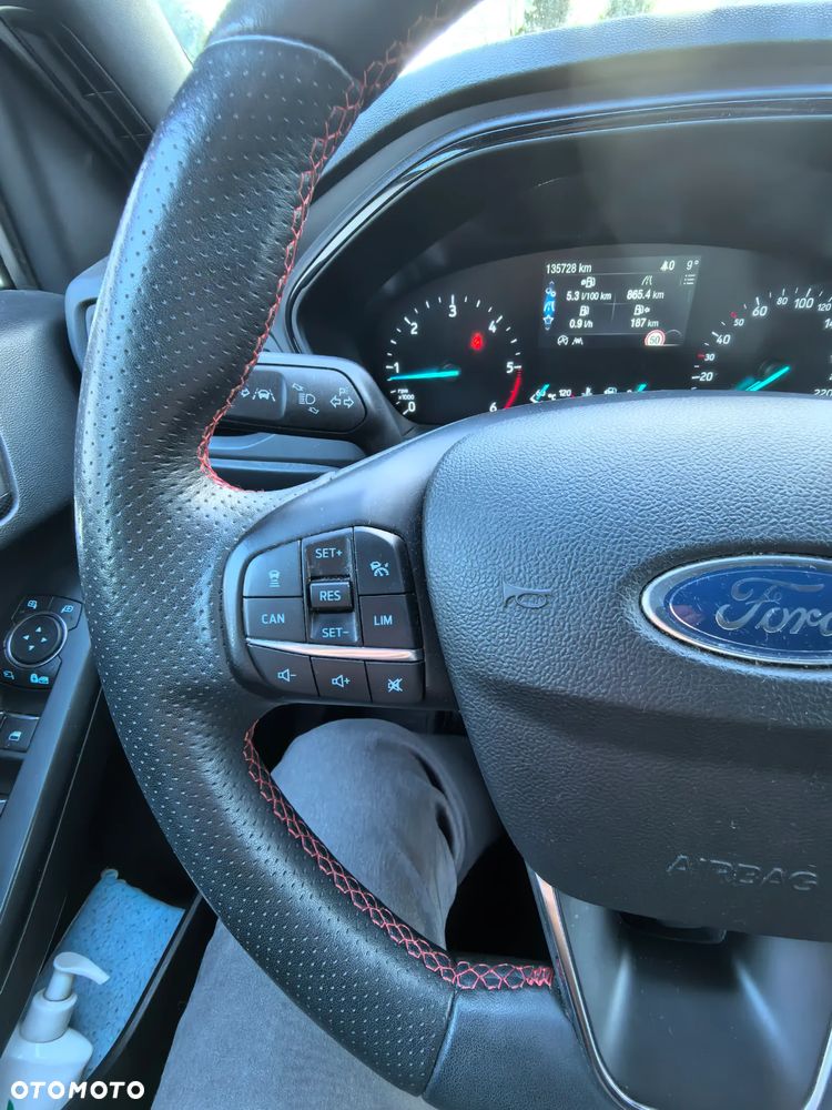 Ford Focus 1.5 EcoBlue Start-Stopp-System ST-LINE - 13