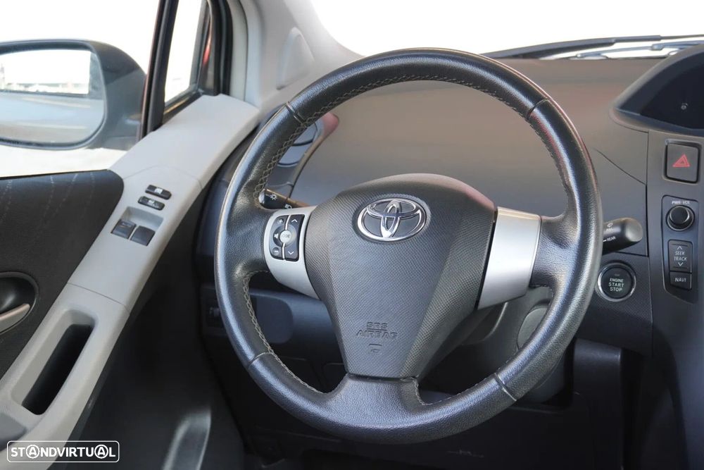 Toyota Yaris 1.0 VVT-i Sol High Pack MMT - 8