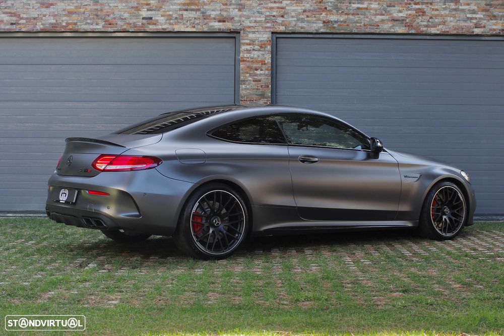 Mercedes-Benz C 63 AMG S - 9
