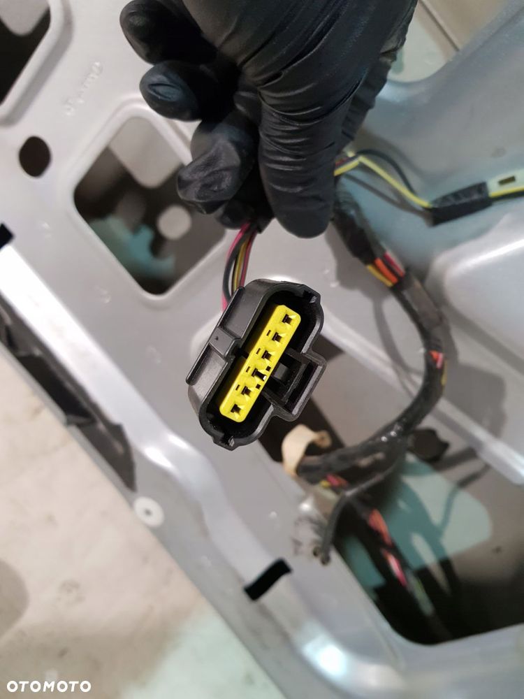 klapa bagażnika jeep cherokee kj eu ps2 qs2 - 12