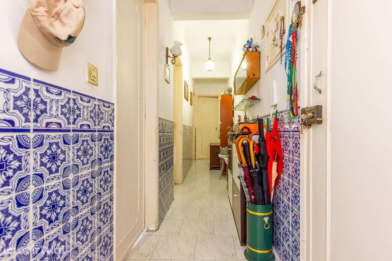 Barreiro - Apartamento de 3 assoalhadas com elevador e varanda - Grande imagem: 3/15