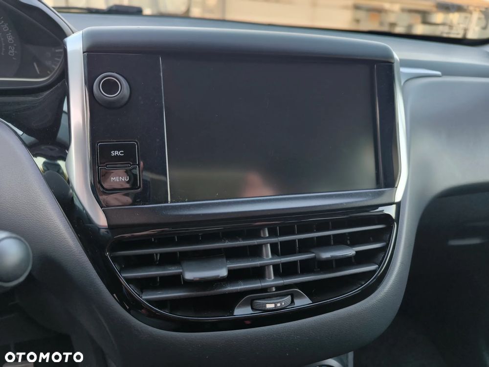 Peugeot 208 PureTech 82 Winter Edition - 32