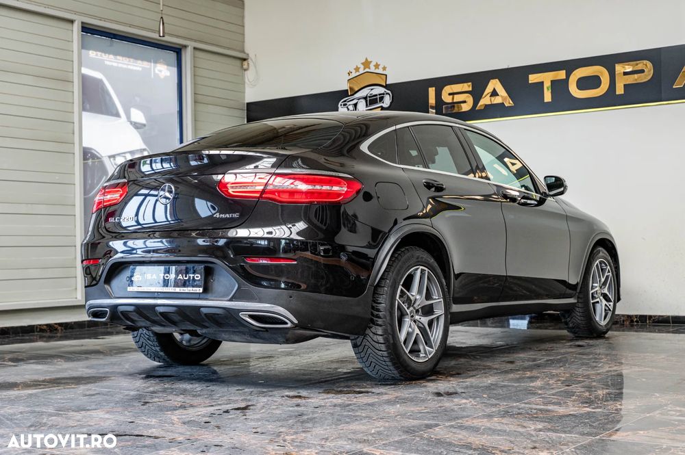 Mercedes-Benz GLC Coupe 220 d 4Matic 9G-TRONIC AMG Line - 33
