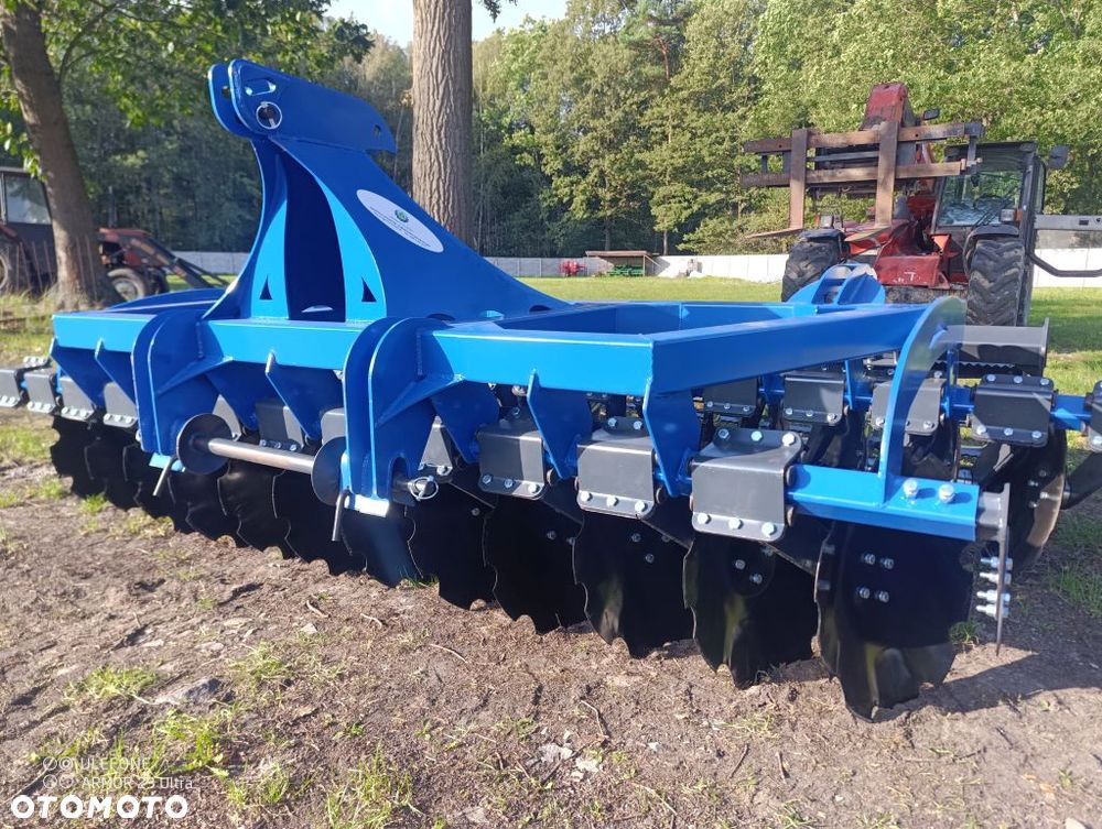 Inny BRONA Talerzowa agregat talerzowy talerzówka szerokości od 2,m 2,5m 3,0m 4.0m 6.0 składana hydraulicznie składana hydraulicznie - 2