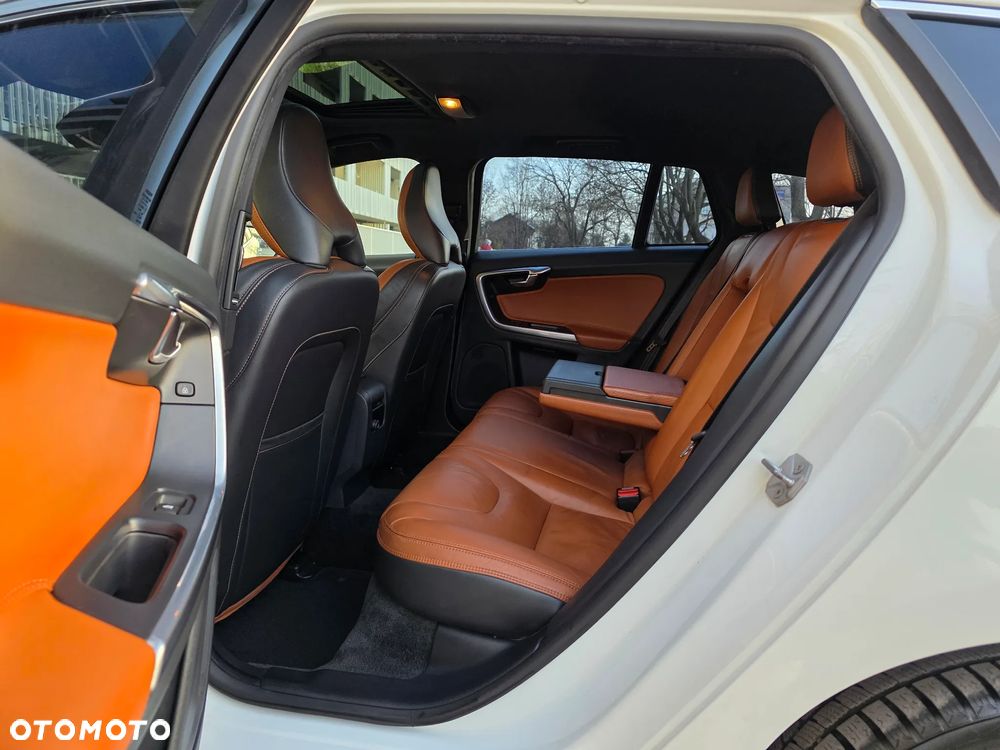 Volvo V60 - 22