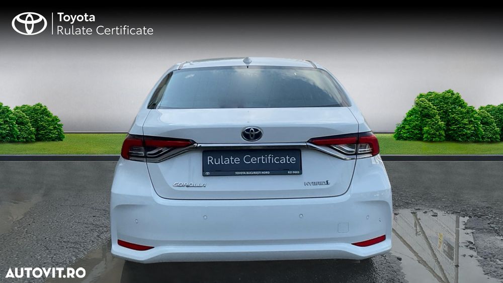 Toyota Corolla 1.8 HSD Business - 5