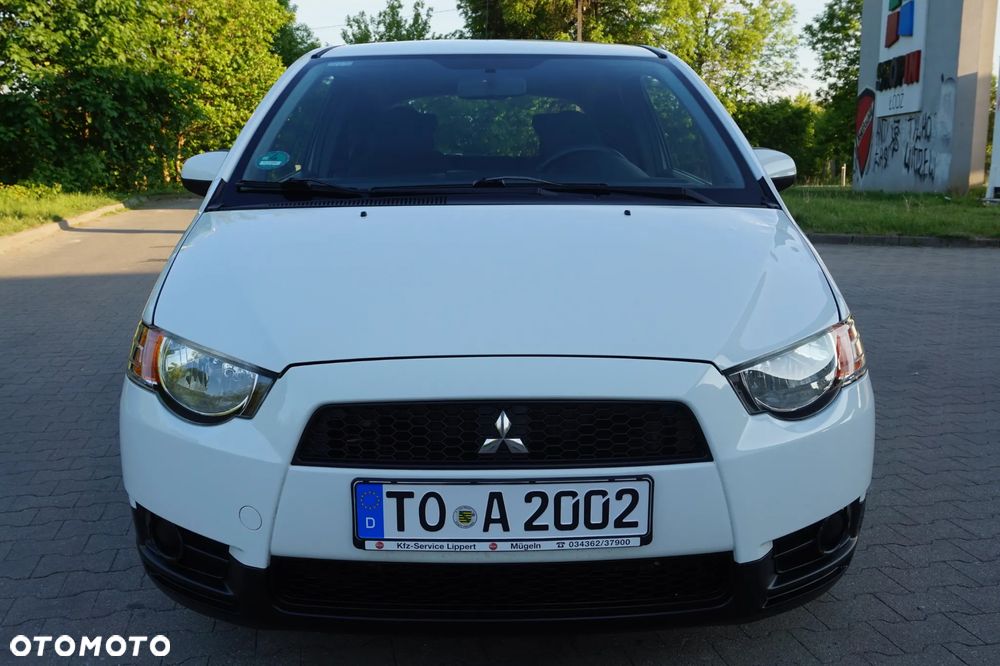 Mitsubishi Colt - 22